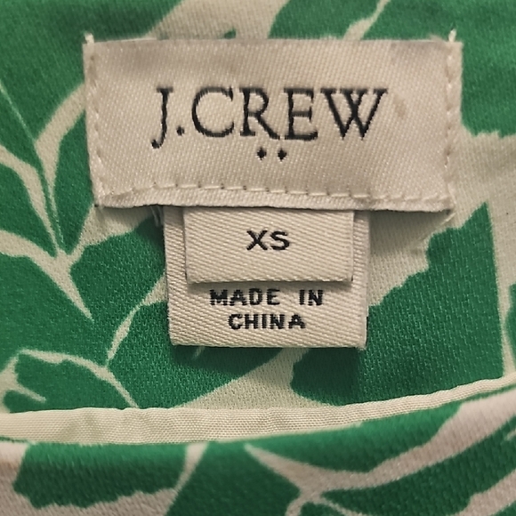 J. Crew Green and White Leaf Print Tank Top - Picture 2 of 4